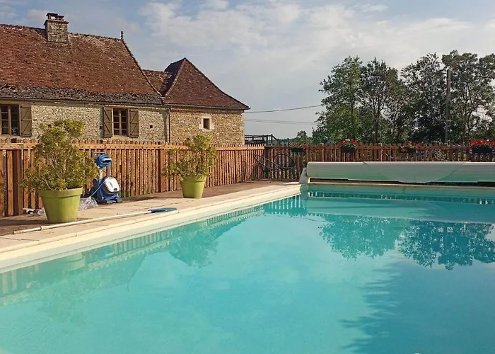 Perigord Dordogne Rocamadour Sarlat Cahors Naturiste Juin A Sept *