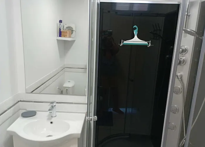 Perigord Dordogne Rocamadour Sarlat Cahors Naturiste Juin A Sept Salviac