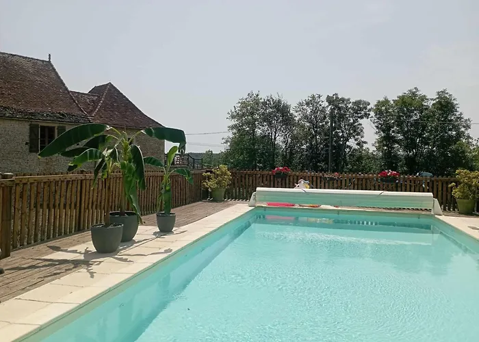 Perigord Dordogne Rocamadour Sarlat Cahors Naturiste Juin A Sept Salviac